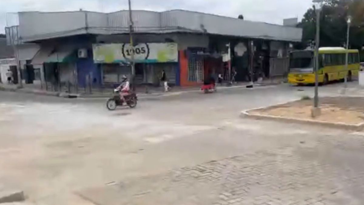 Terminaron los trabajos en la rotonda de Colón y el tránsito es normal.