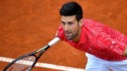 Novak Djokovic participó de un homenaje en Serbia y uno de los invitados dio positivo de coronavirus