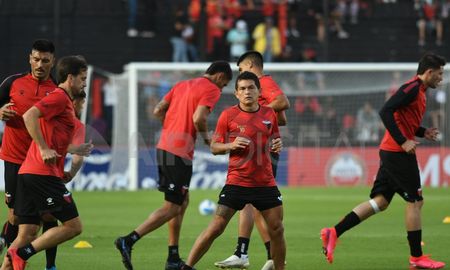 Luis Miguel Rodríguez sufrió un desgarro en el gemelo izquierdo y estará, al menos, tres semanas sin jugar en el Club Atlético Colón. Luis Miguel Rodríguez sufrió un desgarro en el gemelo izquierdo y estará, al menos, tres semanas sin jugar en el Club Atlético Colón.