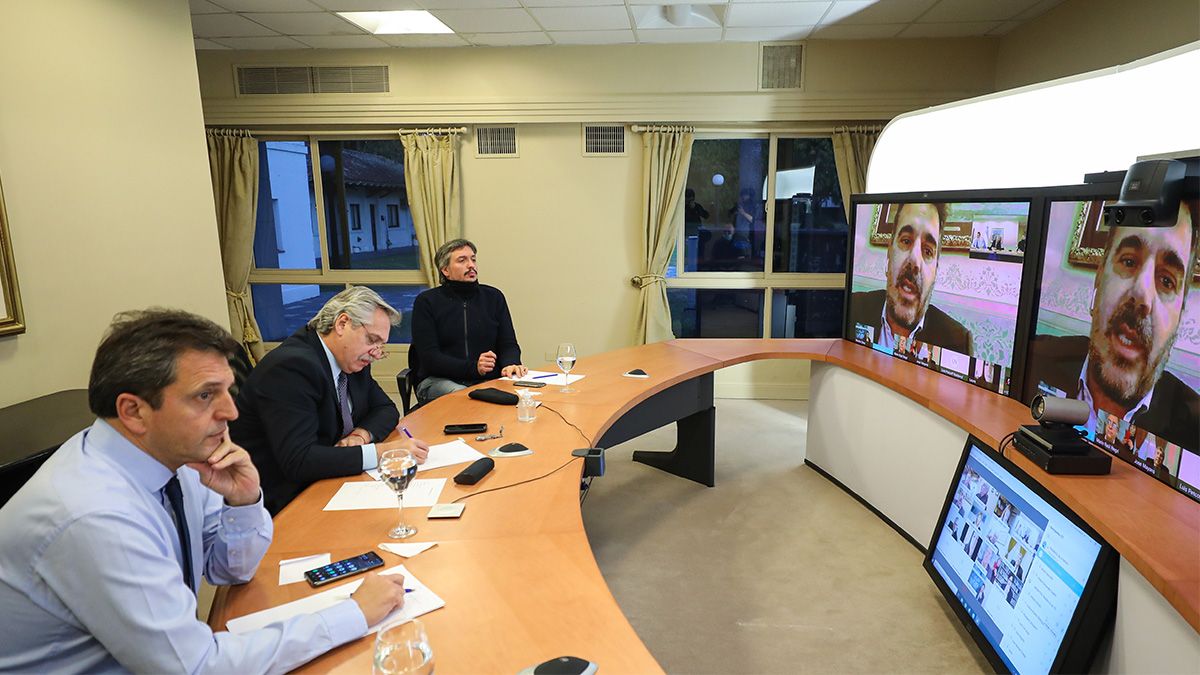 Alberto Fern&aacute;ndez