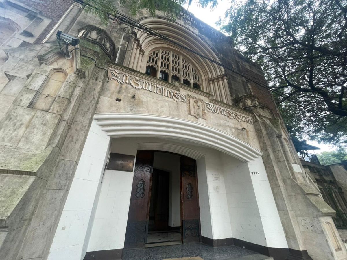 La fachada del histórico edificio de Casa Cuna, en San Juan 2388 de la ciudad de Santa Fe, que será destinado a la creación del Polo de la Niñez.