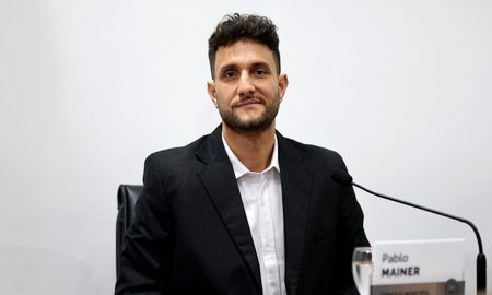 El proyecto para fomentar la vida digital equilibrada y segura en Santa Fe fue presentado por el concejal Pablo Mainer (CREO-Unidos). El proyecto para fomentar la vida digital equilibrada y segura en Santa Fe fue presentado por el concejal Pablo Mainer (CREO-Unidos).