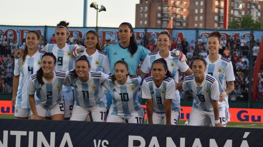 Argentina va por el Mundial ante Panamá