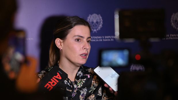 Santa Fe da un mensaje de transparencia y en contra de la corrupción, sostuvo la diputada provincial Lionella Cattalini.