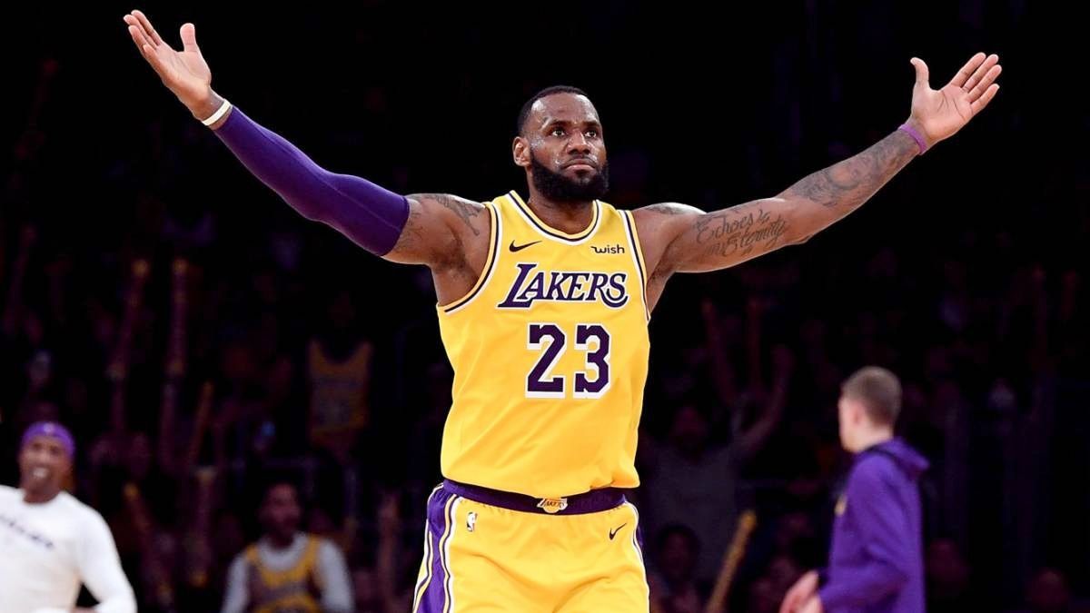 LeBron James celebró sus 35 años con un nuevo récord