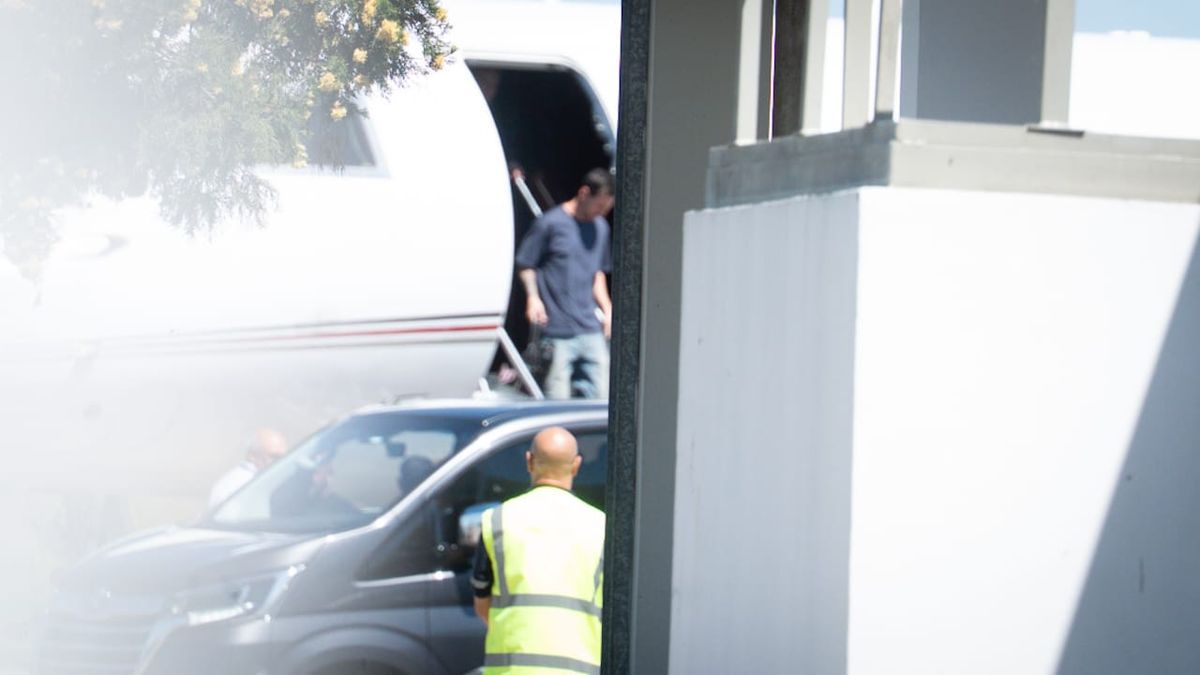 Lionel Messi llegó a Santa Fe. Lionel Messi llegó a Santa Fe.