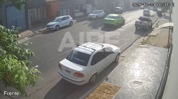 Barrio Roma: un hombre caminaba por la calle y fue atropellado por un auto.