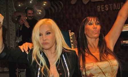 El palito de Moria Casán a Susana Giménez por su mudanza a Uruguay El palito de Moria Casán a Susana Giménez por su mudanza a Uruguay