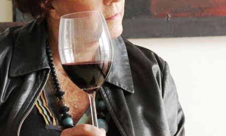 elisabeth checa lanza la 13ª edicion de su guia de vinos argentinos elisabeth checa lanza la 13ª edicion de su guia de vinos argentinos