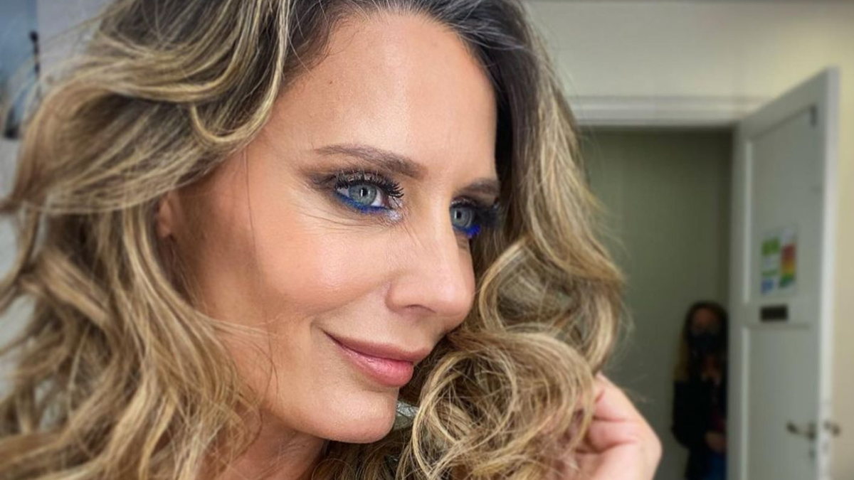 Sale tobal por Rocío Marengo.