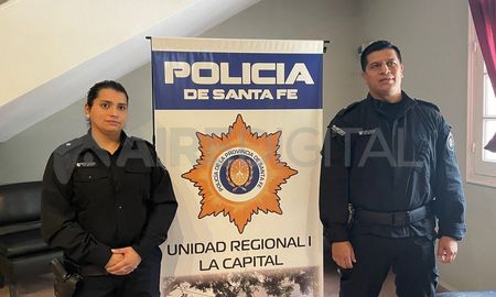 Lilian Wery y Carlos Álvarez son los efectivos que lograron mantener con vida al menor de dos años que había llegado descompensado a la Comisaría 4°! Lilian Wery y Carlos Álvarez son los efectivos que lograron mantener con vida al menor de dos años que había llegado descompensado a la Comisaría 4°!