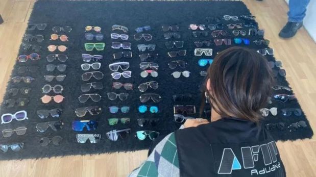 La Dirección General de Aduanas (DGA) secuestró más de 30.000 productos&nbsp;