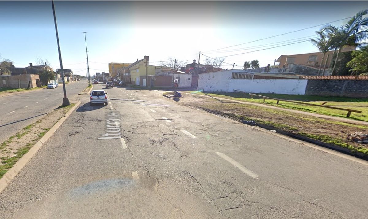 Iturraspe, en zona de las vías, es el lugar preciso donde la camioneta recibió el disparo.