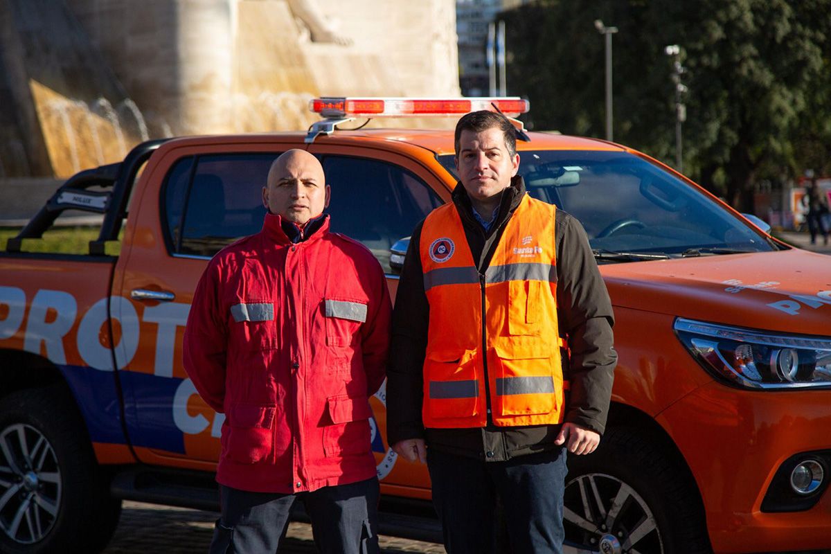 Los 40 brigadistas cuentan con equipamiento de última generación para intervenir en escenarios de colapso estructural y asistencia humanitaria. La misión también es integrada por tres perros preparados para rescates.