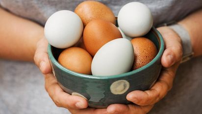 Cuántos huevos podés comer por día y cuál es la forma más saludable de cocinarlos