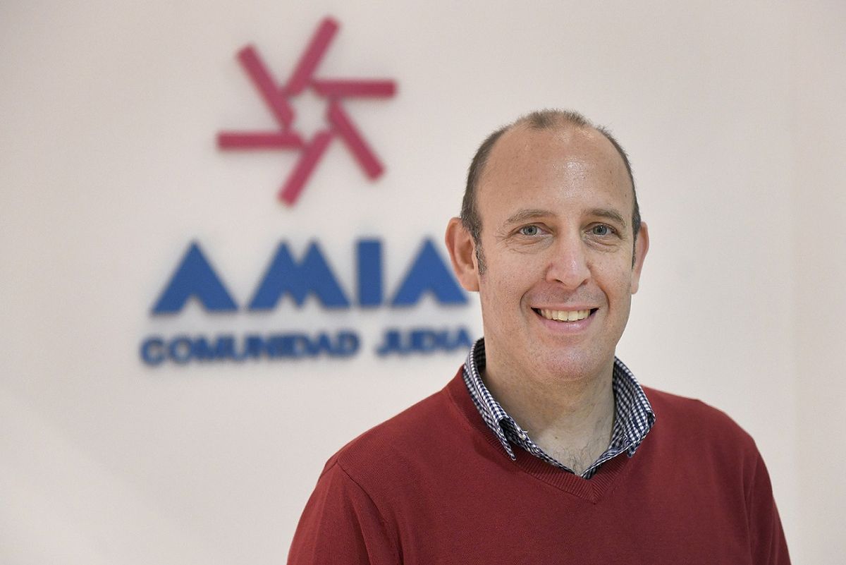 Sebastián Fridman, coordinador del área de Personas Mayores AMIA. Sebastián Fridman, coordinador del área de Personas Mayores AMIA.