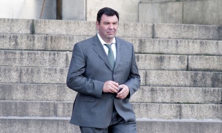 El tribunal se reúne para decidir si acepta o no la licencia extraordinaria que presentó el magistrado federal. El tribunal se reúne para decidir si acepta o no la licencia extraordinaria que presentó el magistrado federal.