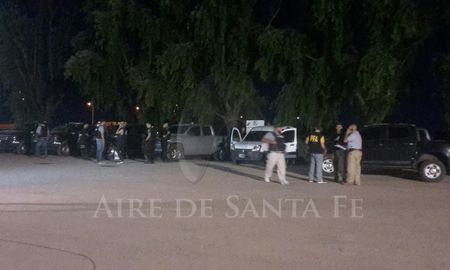 el operativo de busqueda de los lanatta y schillaci siguio durante la noche el operativo de busqueda de los lanatta y schillaci siguio durante la noche