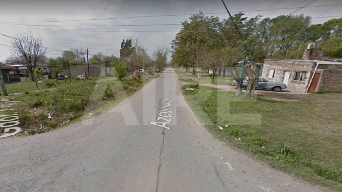 Azcuénaga 3500: un hombre de 61 años fue emboscado por delincuentes en su casa del Barrio Pompeya.