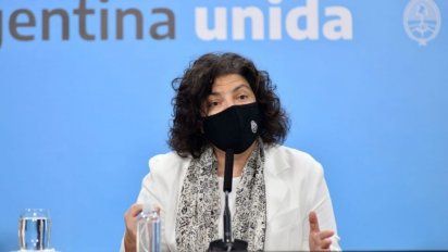 La ministra de Salud pidió que se completen los esquemas de vacunación covid.