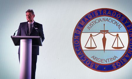 Rosatti señaló que la “preocupación central” del Poder Judicial es la demora en cubrir cargos vacantes. Rosatti señaló que la “preocupación central” del Poder Judicial es la demora en cubrir cargos vacantes.