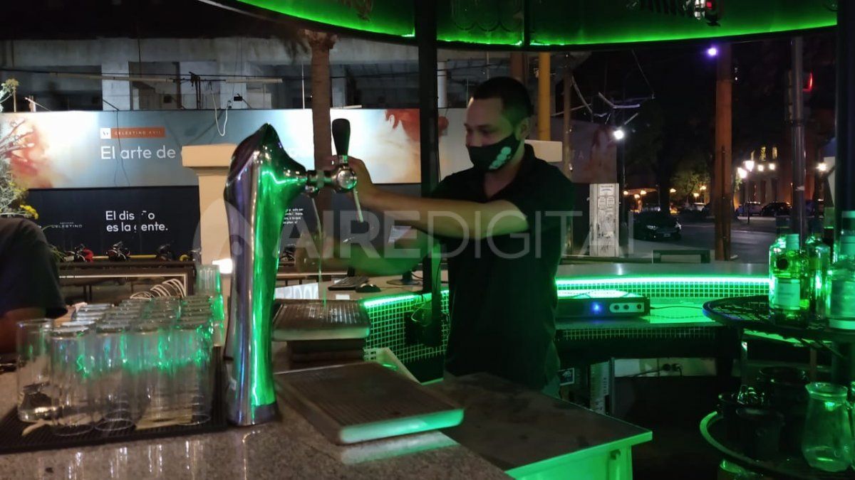 Autoridades de la Municipalidad y de la Provincia mantienen encuentros con representante del sector gastronómico con la finalidad de ajustar los controles y el cumplimiento de las medidas preventivas en el marco de la pandemia por Covid-19.