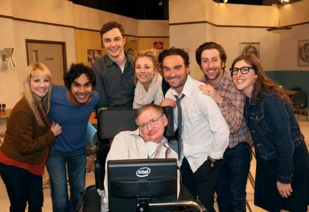 Los actores de “The Big Bang Theory” se despidieron de Stephen Hawking