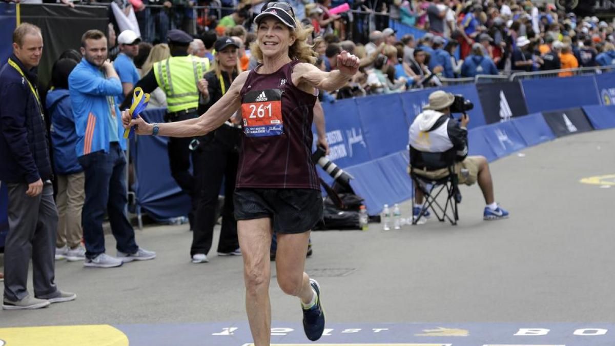 El lunes 17 de abril de 2017, al cumplirse 50 años de su primera participación, Kathy, que por entonces tenía 70 años, disputó el Maratón de Boston otra vez –usando el icónico número 261–, y completó el recorrido en 4h44’31”. Luego del mismo y, en su honor, ese número se retiró para siempre de todos los futuros Maratones de esta ciudad.