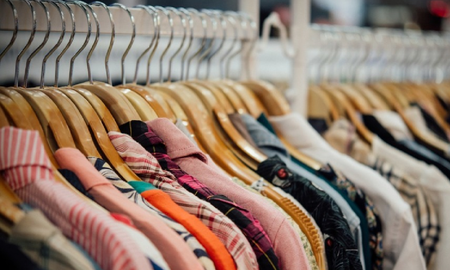 Por qué la ropa de segunda mano es la nueva manera de lucir fashion cuidando al planeta Por qué la ropa de segunda mano es la nueva manera de lucir fashion cuidando al planeta