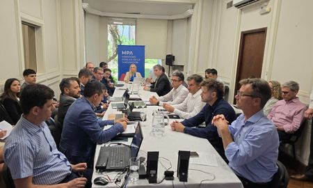 El encuentro de trabajo del MPA fue este miércoles por la mañana en la ciudad de Santa Fe. El encuentro de trabajo del MPA fue este miércoles por la mañana en la ciudad de Santa Fe.