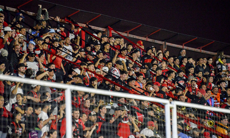 Cuánto cuesta ir a ver Patronato vs Colón en Paraná por la Primera Nacional: para socios y no socis. Cuánto cuesta ir a ver Patronato vs Colón en Paraná por la Primera Nacional: para socios y no socis.