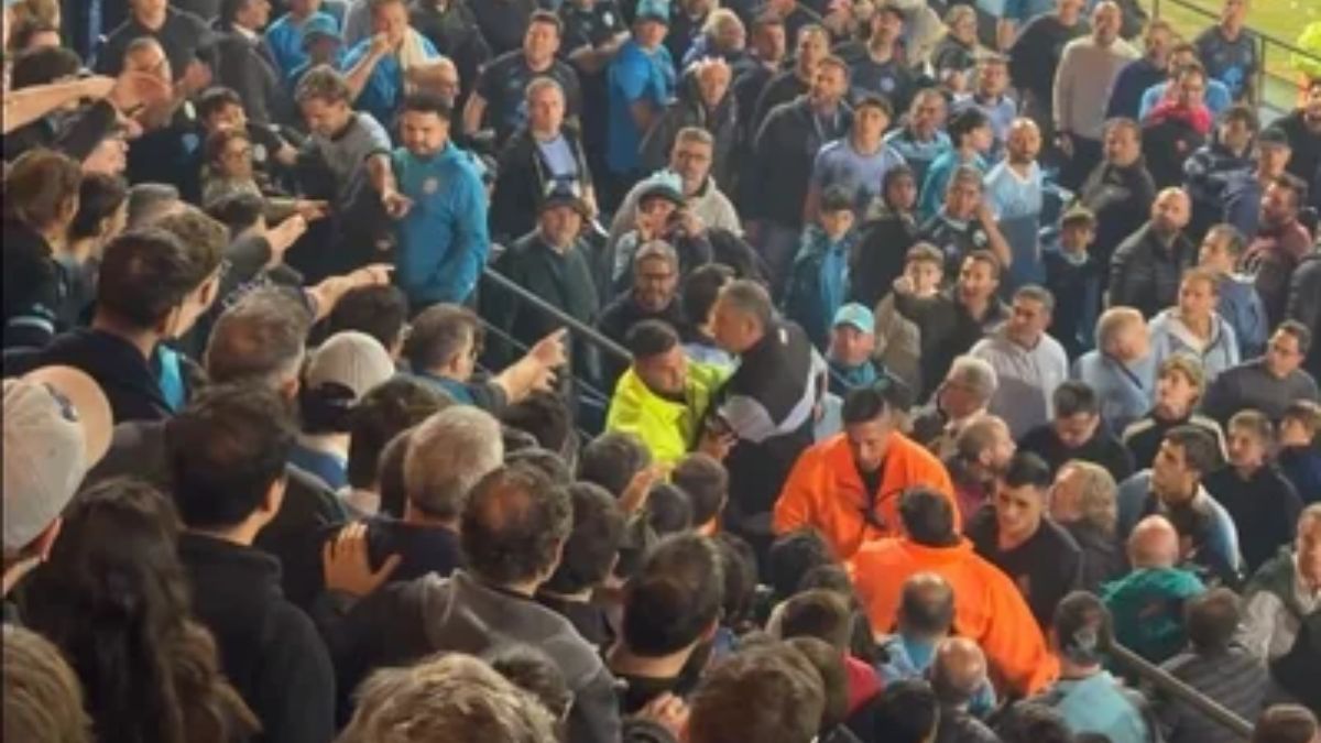 El insólito motivo por el cual se pelearon los hinchas en la previa Belgrano vs Unión.