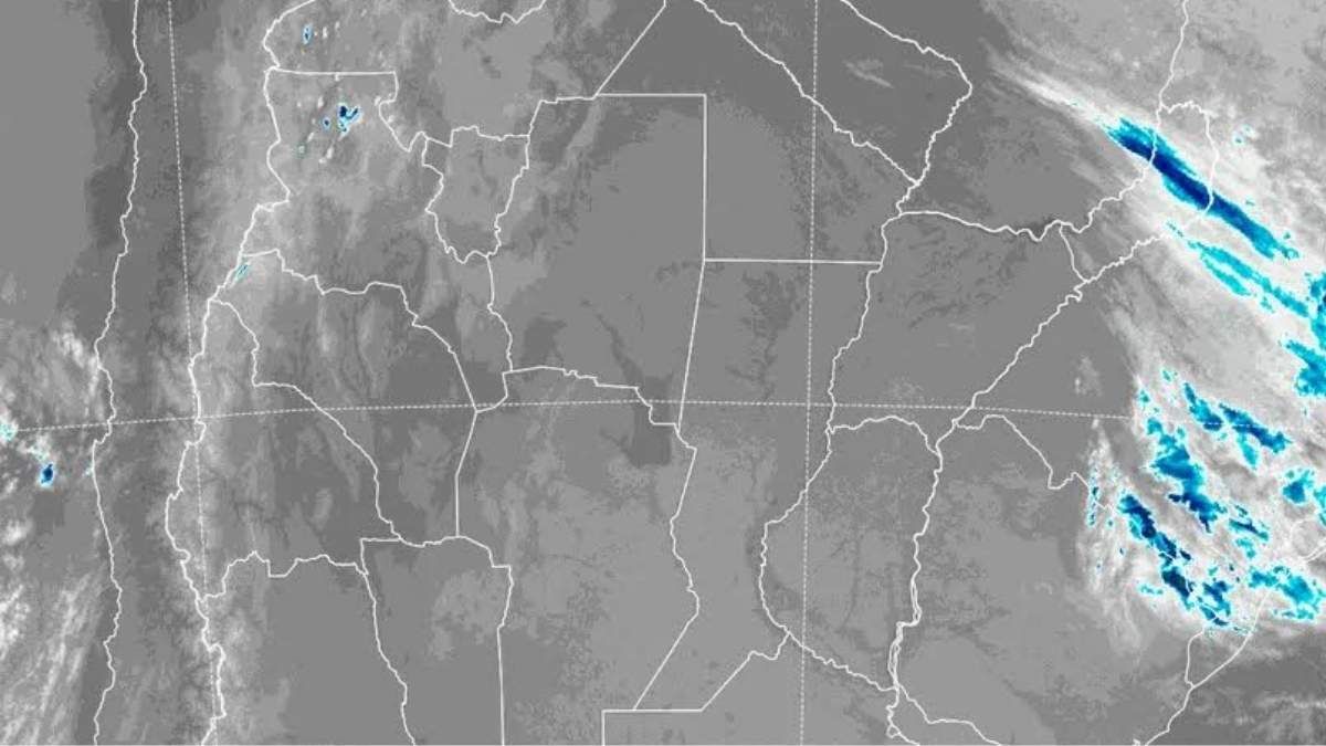 El predominio del cielo despejado provocó temperaturas mínimas más bajas de lo esperado y podrían registrarse heladas en zonas rurales. El predominio del cielo despejado provocó temperaturas mínimas más bajas de lo esperado y podrían registrarse heladas en zonas rurales.