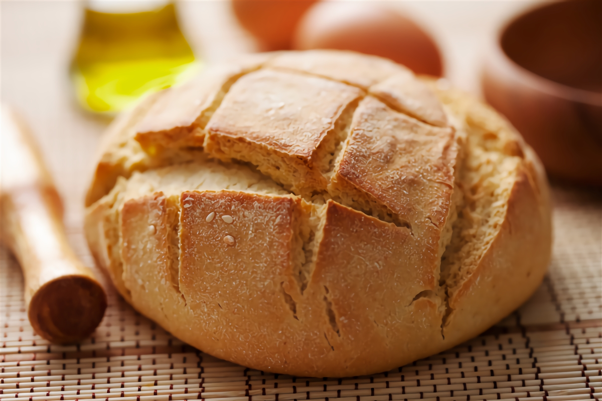 El pan casero es fácil y rápido de hacer en casa. El pan casero es fácil y rápido de hacer en casa.