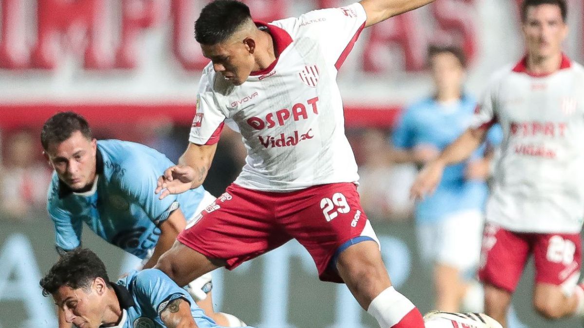 Unión cerró una olvidable campaña en el apertura de la Liga Profesional con un empate ante Belgrano.