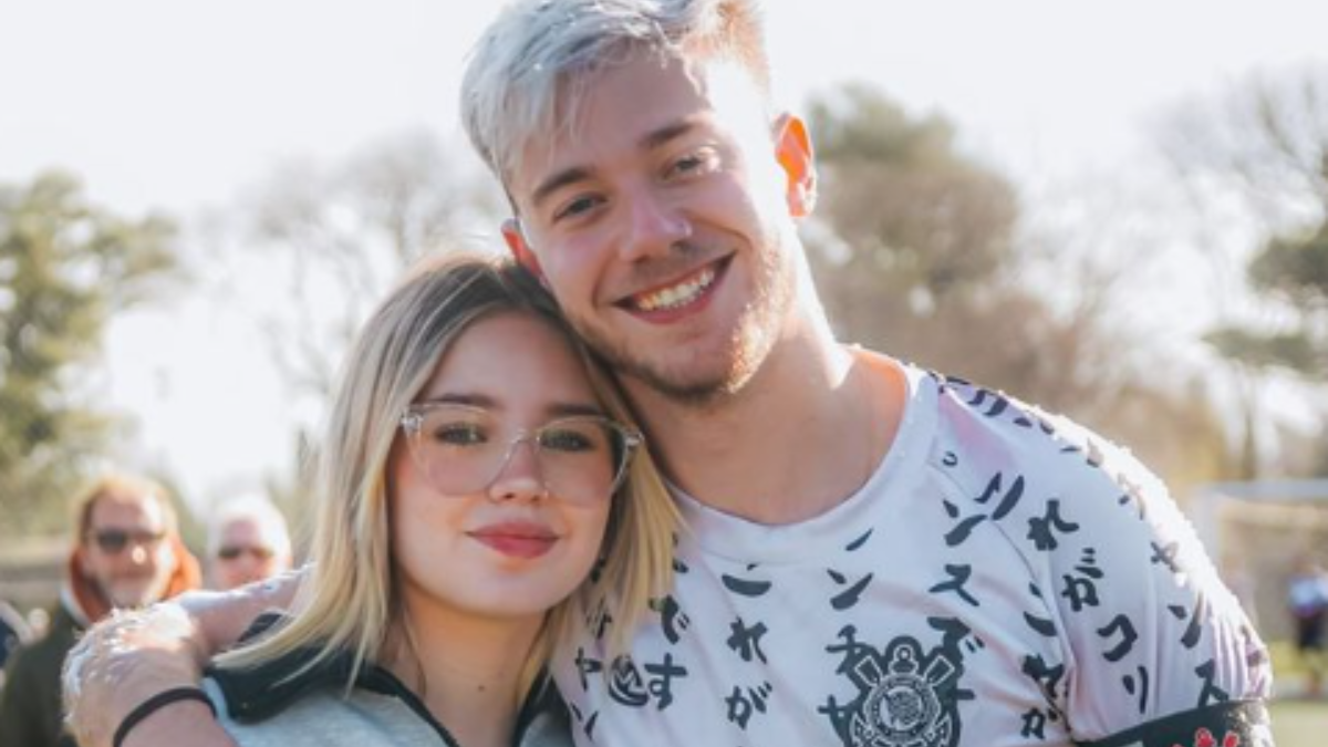 Coti Romero y Nacho Castañares confirmaron su relación a principios de junio de este año. Coti Romero y Nacho Castañares confirmaron su relación a principios de junio de este año.