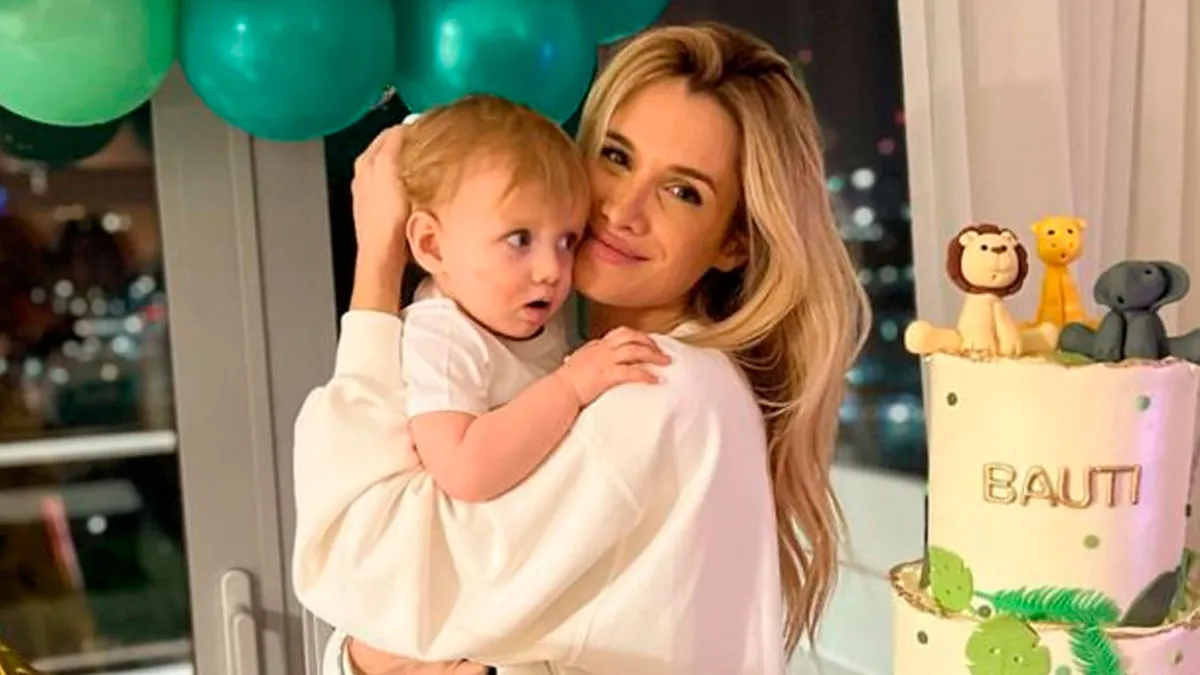 Camila Homs mostró los primeros pasos de su hijo Bautista: Muero de amor