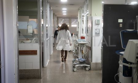 Hospital Cullen: permanece en terapia intensiva el hombre atacado a golpes en Rincón Hospital Cullen: permanece en terapia intensiva el hombre atacado a golpes en Rincón
