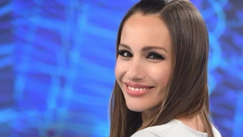 Pampita reconoció con qué famosa tendría un affaire si fuera lesbiana
