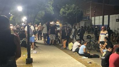 Protesta policial en Santa Fe: se mantiene la manifestación frente al Comando Radioeléctrico