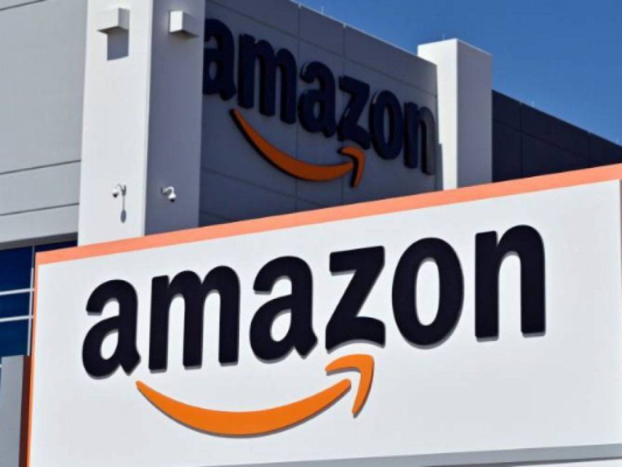 Empleados de Amazon obligados a defecar y orinar en bolsas y botellas
