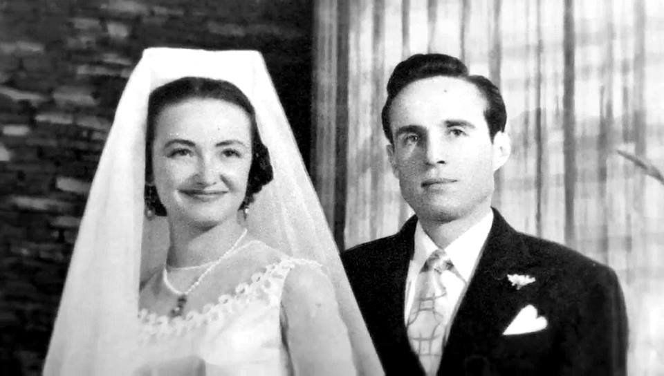 Bolaños en su casamiento con Graciela Fernández.