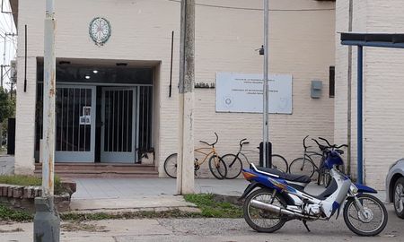 En Laguna Paiva los vecinos se concentrarán frente a la Comisaría 13 y luego marcharán al Municipio. En Laguna Paiva los vecinos se concentrarán frente a la Comisaría 13 y luego marcharán al Municipio.