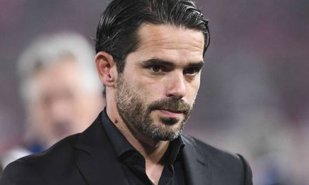 Fernando Gago no puede creer la reacción de la gente. Fernando Gago no puede creer la reacción de la gente.