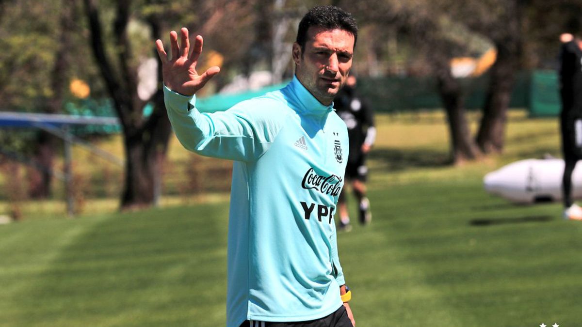 Lionel Scaloni reveló que ya estudió a los rivales de la Selección Argentina en el Mundial de Qatar 2022.