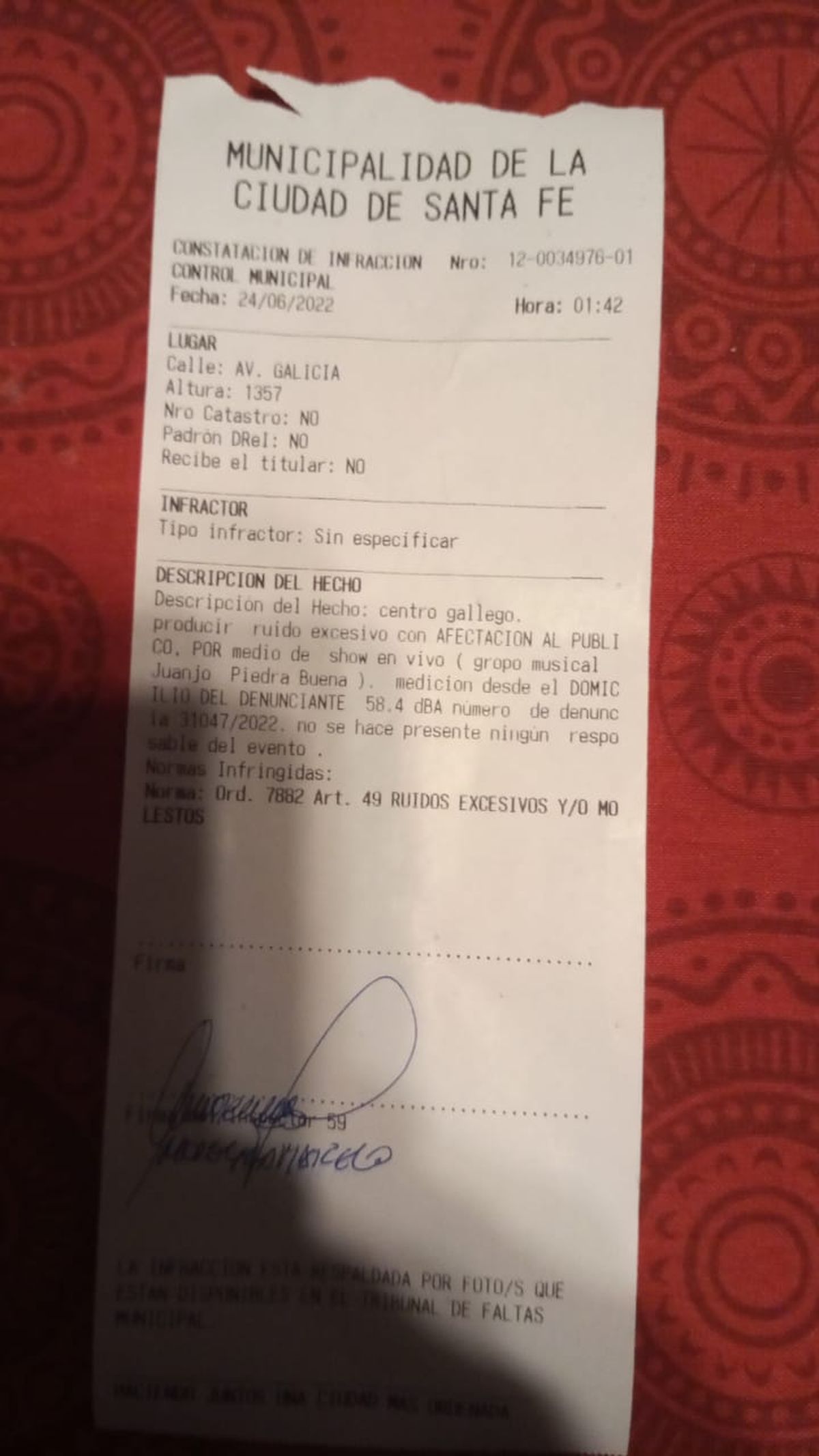 Acta de infracción de la Municipalidad de Santa Fe.