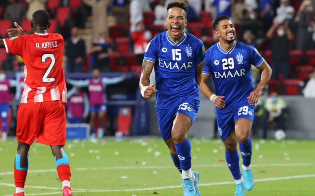 Al-Hilal derrotó 6-1 a Al-Jazira y jugará las semifinales del Mundial de Clubes ante el Chelsea de la Premier League.