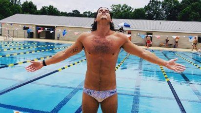 Santiago Grassi se tiró al agua después de 70 días