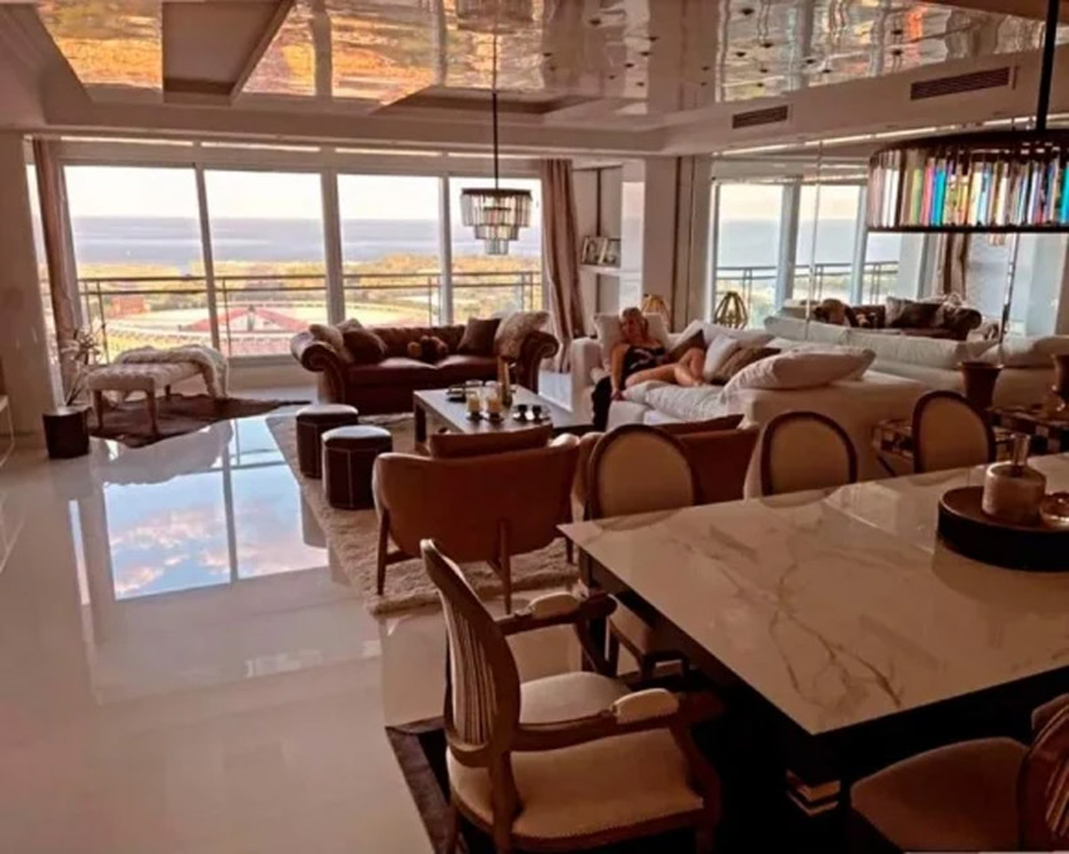 El lujoso departamento de Wanda Nara en Buenos Aires. El lujoso departamento de Wanda Nara en Buenos Aires.