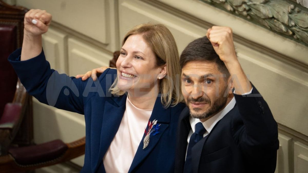 Maximiliano Pullaro y Gisela Scaglia, gobernador y vicegobernadora de Santa Fe.